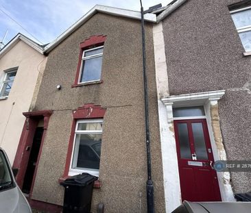 3 bedroom terraced house to rent - Photo 5