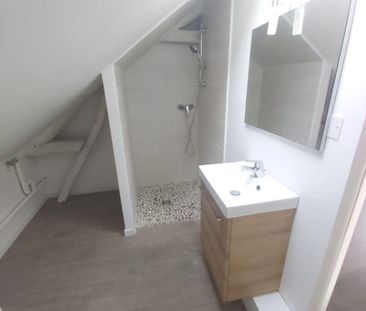 Location Appartement LE MESNIL ESNARD - Photo 5
