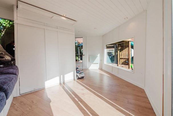 5 bedroom detached house to rent - Photo 1