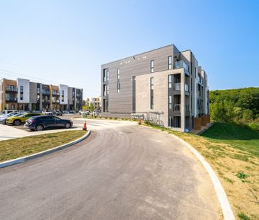 For Lease - 261 Woodbine Avenue Unit# 83, Kitchener, Ontario - Photo 3