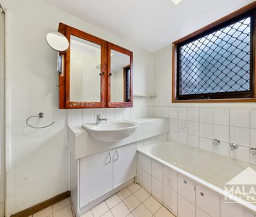 Convenient Living in the Heart of Footscray! - Photo 5