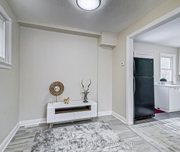 For Lease - 52 Athabaska Avenue, Toronto, Ontario - Photo 1