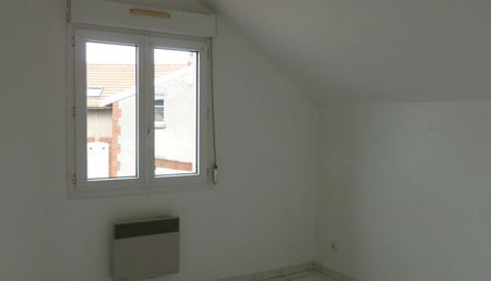 Appartement 2 pièces 23m2 REIMS 420 euros - Photo 2