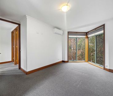 Low Maintenance Unit in Prime Location - Photo 1