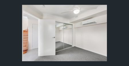 Luxury, Executive-Style, Split-Level Townhome - Photo 3