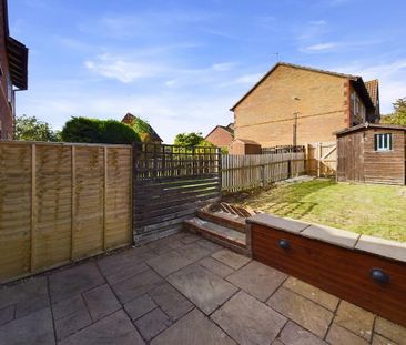 2 bedroom terraced house to rent - Photo 4