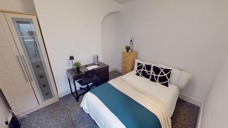 5 bedroom house to rent - Photo 4