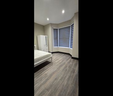 Studio Flat, St. John's Way, N19 - Photo 2