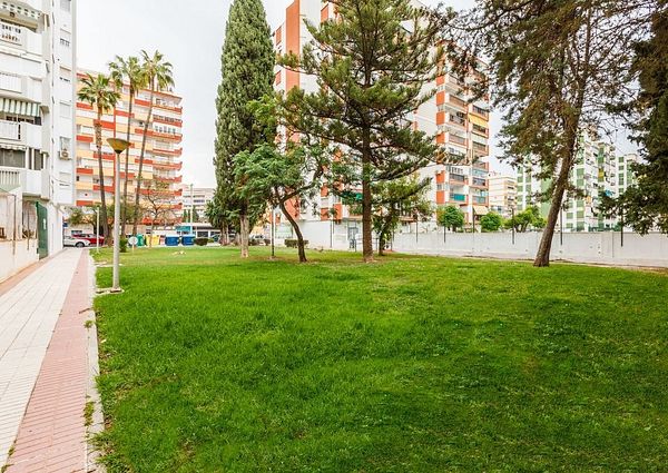 Avenida Antonio Toré Toré, Torre del Mar, Andalusia 29740