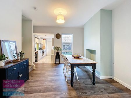 3 bedroom terraced house to rent - Photo 5