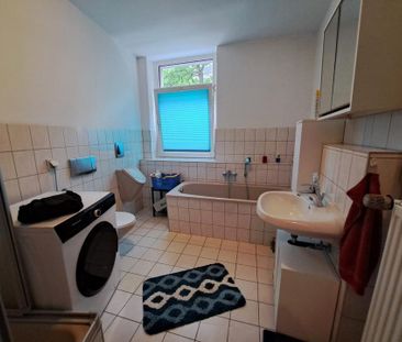 Gepflegte, teilmöblierte Wohnung in 08626 Adorf – ca. 80 m² Wohnflä... - Photo 5