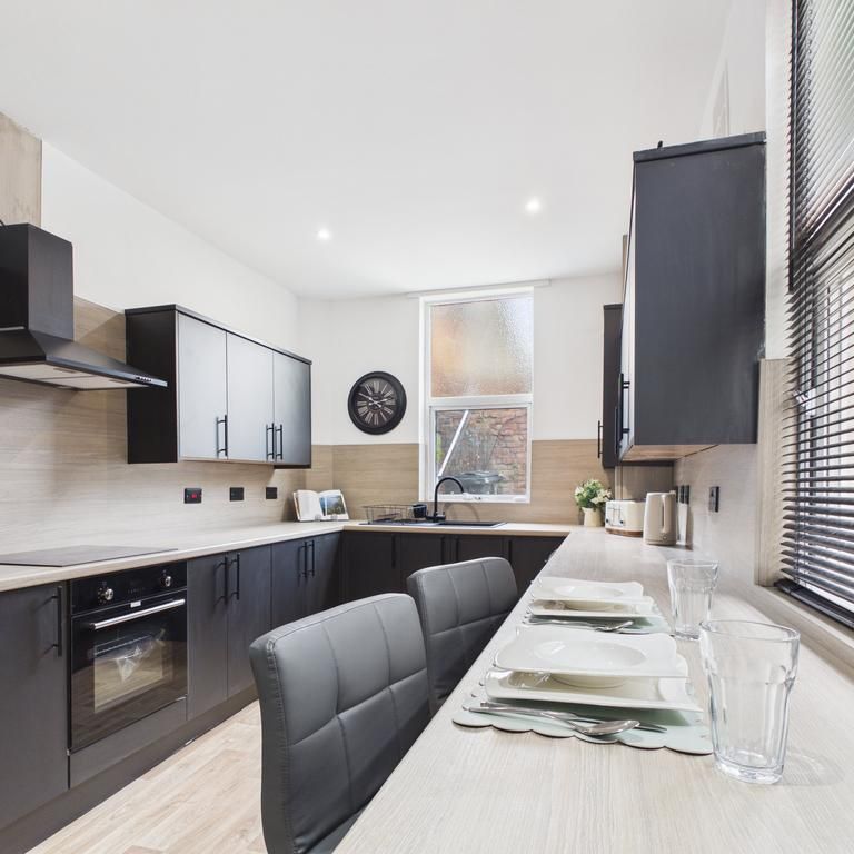 1 bedroom house of multiple occupation to rent - Photo 1