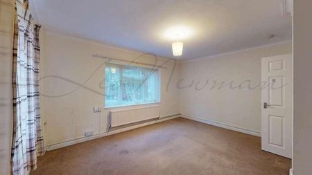 Empire Court, Wembley, HA9 - Photo 3