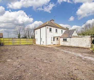 Fields End Farm, Pouchen End Lane, HP1 - Photo 3