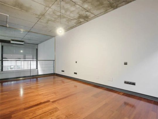 Piso de alquiler en Carretera de Fuencarral, 14, Zona Industrial - Photo 1