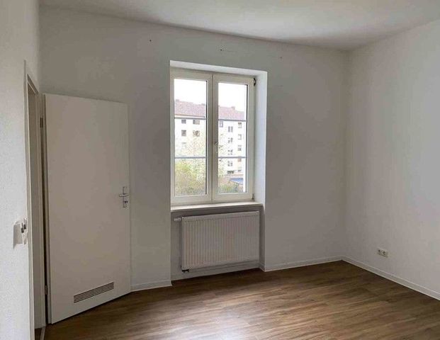 1-Zimmer-Wohnung mit Balkon und Wohnküche - Foto 1