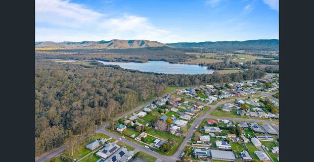 Brand New Family Home - Photo 1