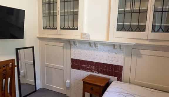 Fully Furnished Ensuite Room available Nov 2025 - Photo 1