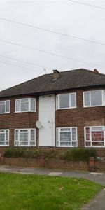 2 bedroom maisonette to rent - Photo 4