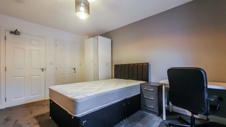 GF flat, 51 Hazelwell Street - Photo 4