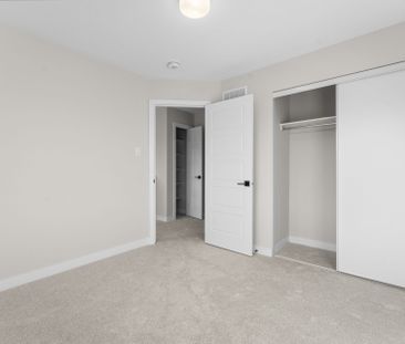 For Lease - 305 Cornflower Row, Stittsville - Munster - Richmond, O... - Photo 4