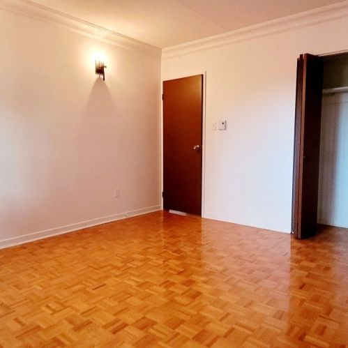 10225 Av. du Sacré-Coeur, H2C 2S6, H2C 2S6, Montréal - Photo 1