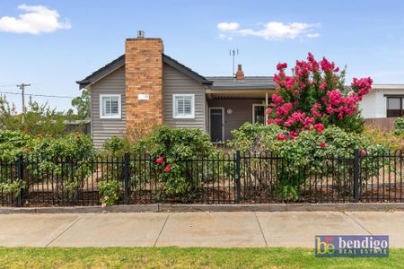 Charming Corner Block Home in California Gully - Photo 3