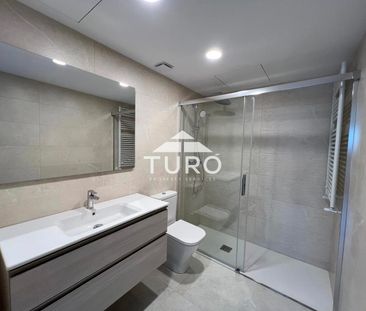 Ático de alquiler en Anton Agullana, Montilivi - Photo 5