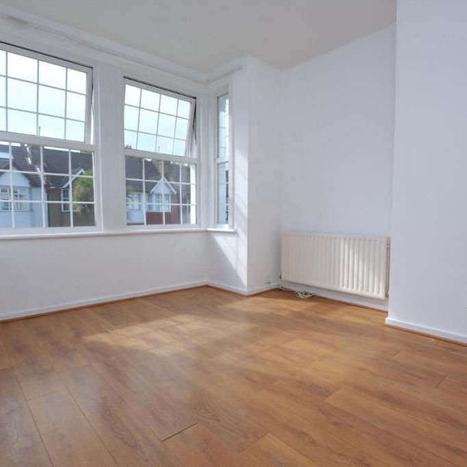 1 bedroom property to rent - Photo 1