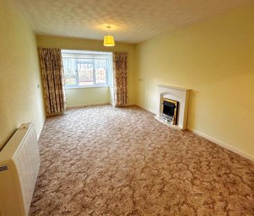 Cedar Court, Addlestone, Surrey, KT15 - Photo 1