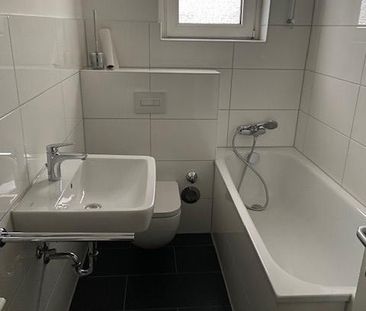 2-Zimmer-Wohnung mit Balkon in Wuppertal-Elberfeld mieten - Photo 2