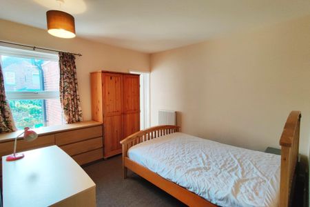 Gloucester Street - Photo 3