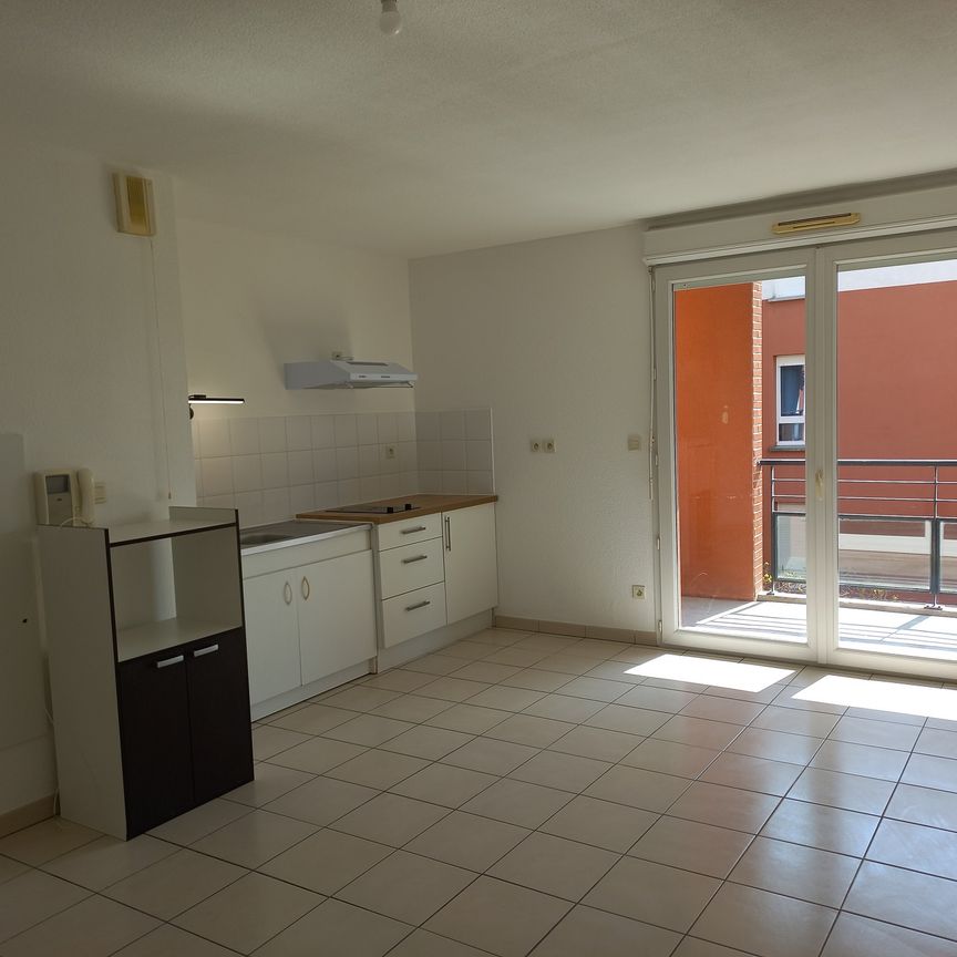 Location Appartement 2 pièces 43m² CUGNAUX 31270 - Photo 1