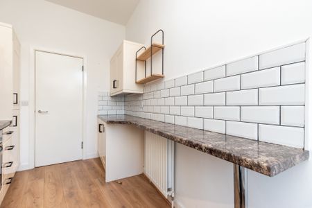 Balshagray Crescent - Photo 3