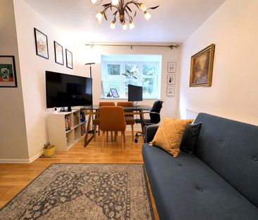 1 Bed Flat, Greenwich, SE10 - Photo 1