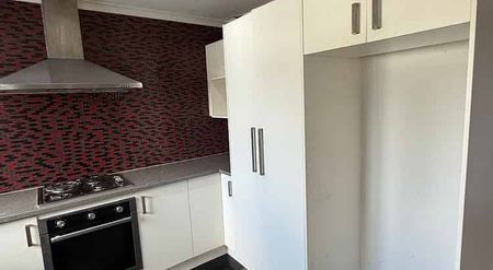 3 Bedroom House For Rent ( Henderson) - Photo 2