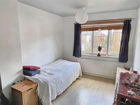 Private Street, Newark, NG24 - Photo 3