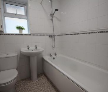 Studio to rent - Photo 6