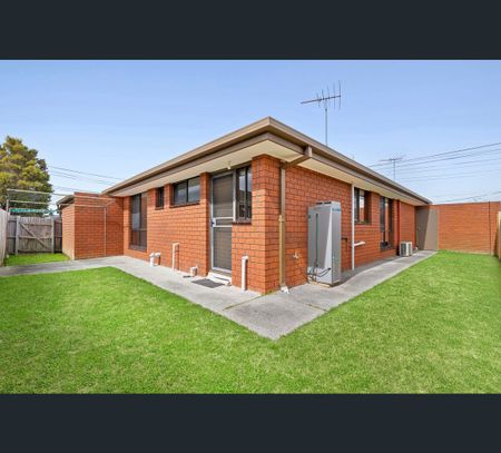 3/32-34 Donnybrook Road, Norlane, Vic 3214 - Photo 3