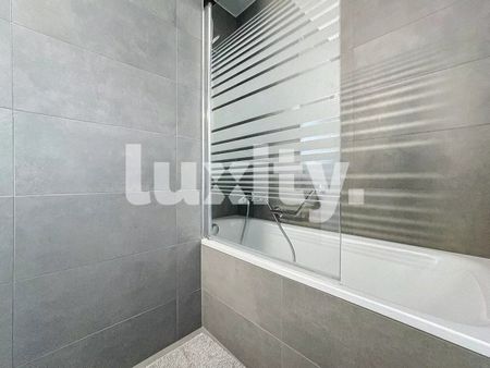 Beautiful apartment with large furnished rooftop - Photo 5