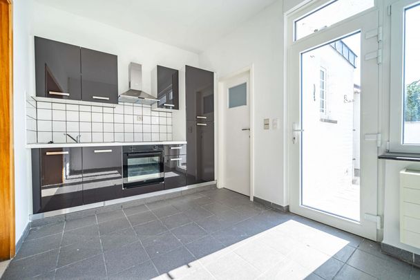 Rue Croix Jurlet 48, 4040, Herstal - Photo 1