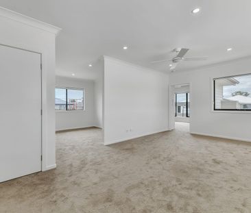 29 Terrericche Place, Richlands, Qld 4077 - Photo 6