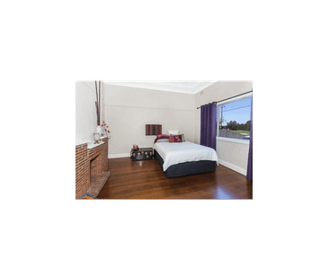 Central Location - Photo 4