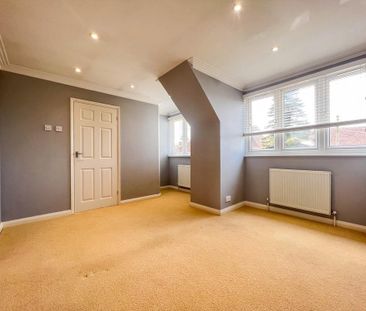 3 bedroom chalet to rent - Photo 1