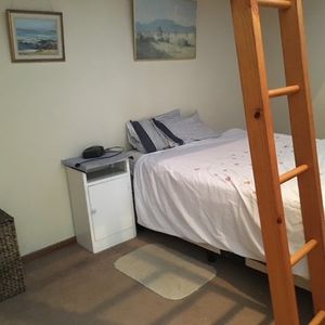 1-bedroom shared granny flat, Seaview Rd - Photo 2