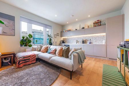 1 bedroom flat to rent - Photo 2