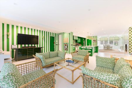 5 bedroom semi-detached house to rent - Photo 2