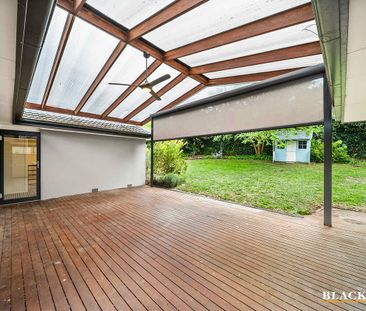 BEAUTIFULLY RENOVATED HOME WITHIN WALKING DISTANCE TO TCH - Photo 3