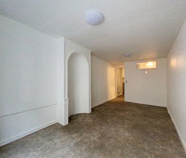 RUE MONTESQUIEU - (DISPONIBILITE IMMEDIATE) - Photo 2