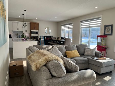 For Lease - 1919 Fountain Grass Drive, London South, Ontario - Photo 5